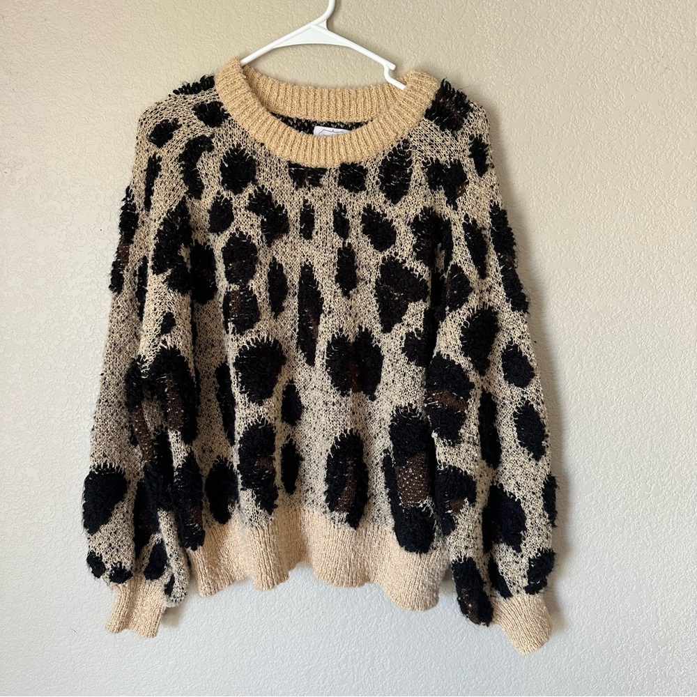 Mud Pie Black and‎ Cream Leopard Sweater